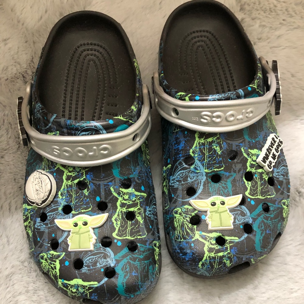 Stars Wars Mandalorian / Baby Yoda Crocs